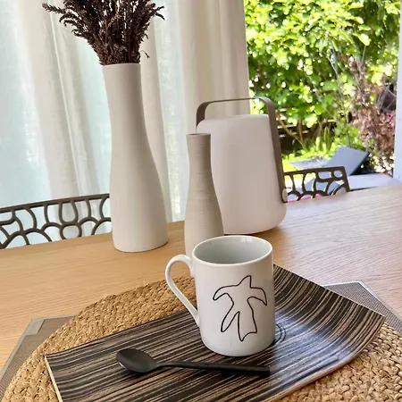 Homestay & Jardin L Grenoble Nord - St Egreve *